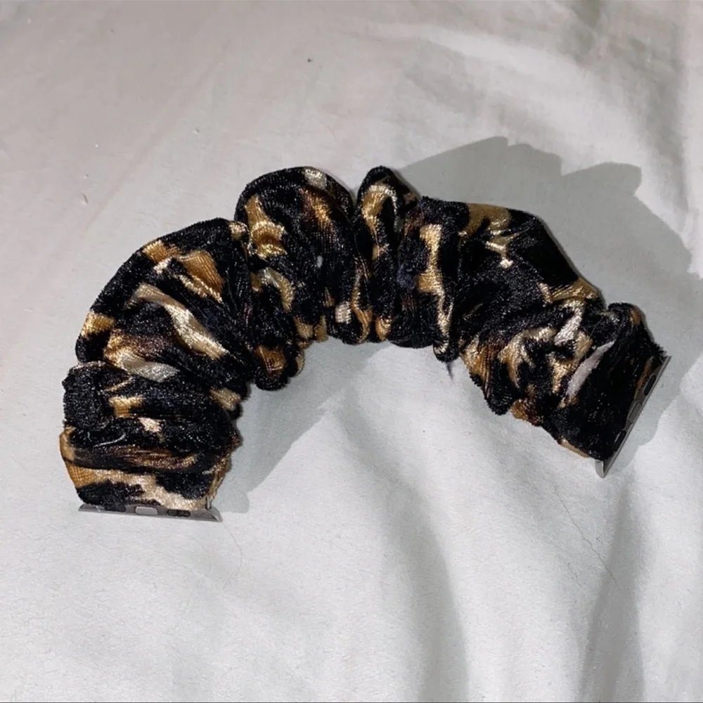 Cheetah Velvet AppleWatch Band, 38/40mm